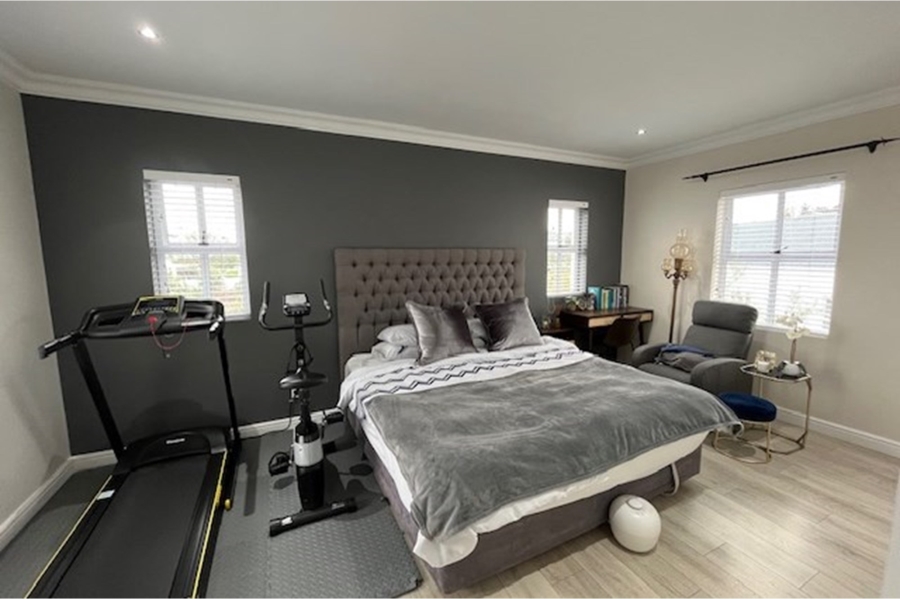 To Let 4 Bedroom Property for Rent in Croydon Olive Estate Western Cape